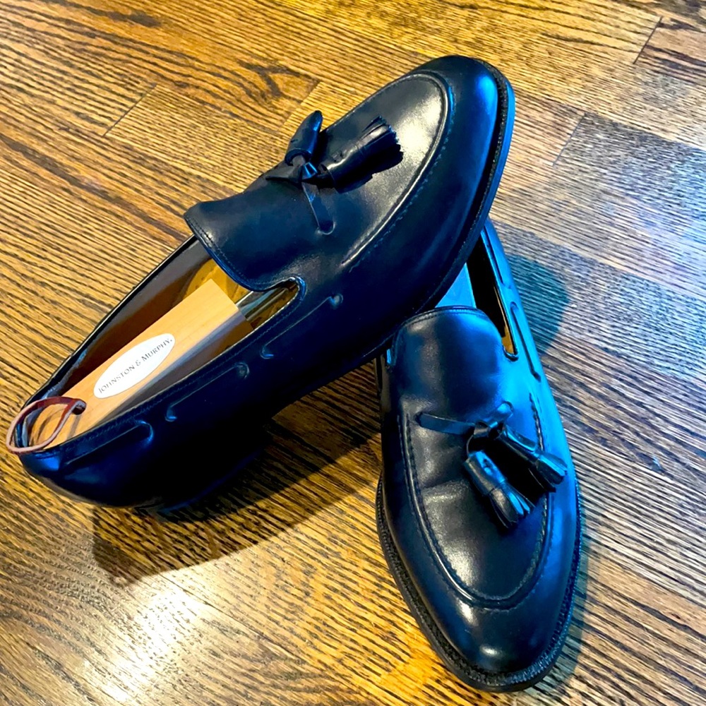 Johnston and Murphy dress shoes